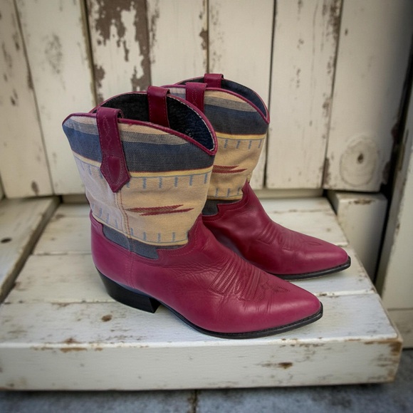 Seychelles Vintage Cowgirl Red Textile Ankle Boots Size 10 - Picture 1 of 9